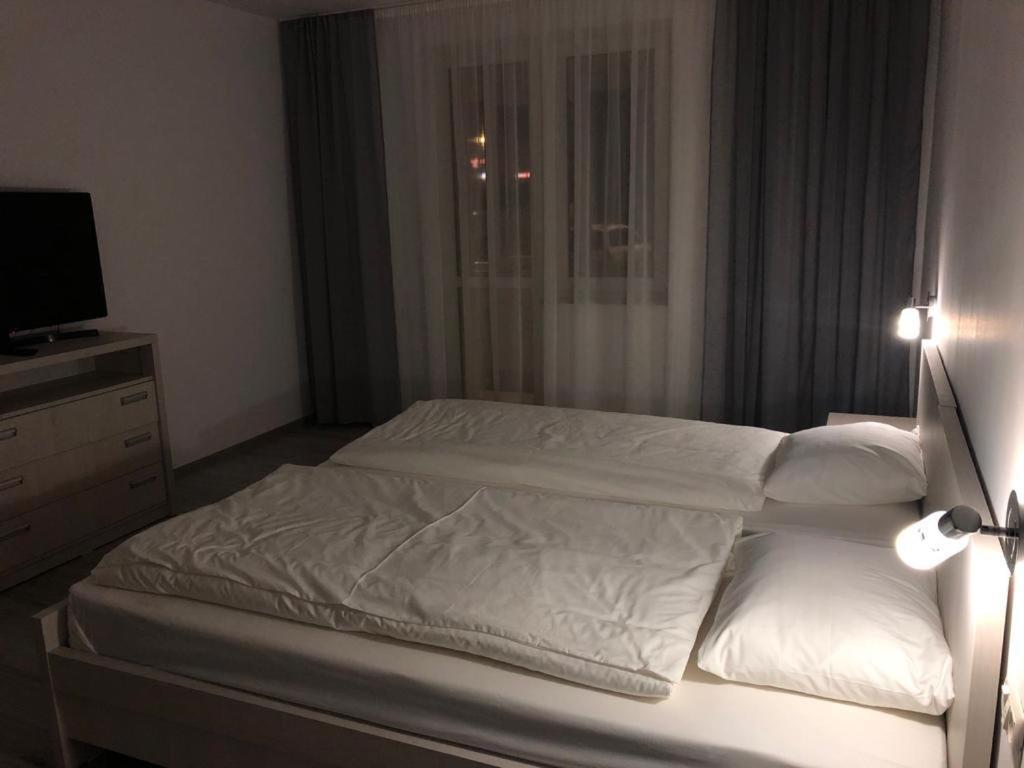 Abby Apartment Campulung Moldovenesc Bagian luar foto